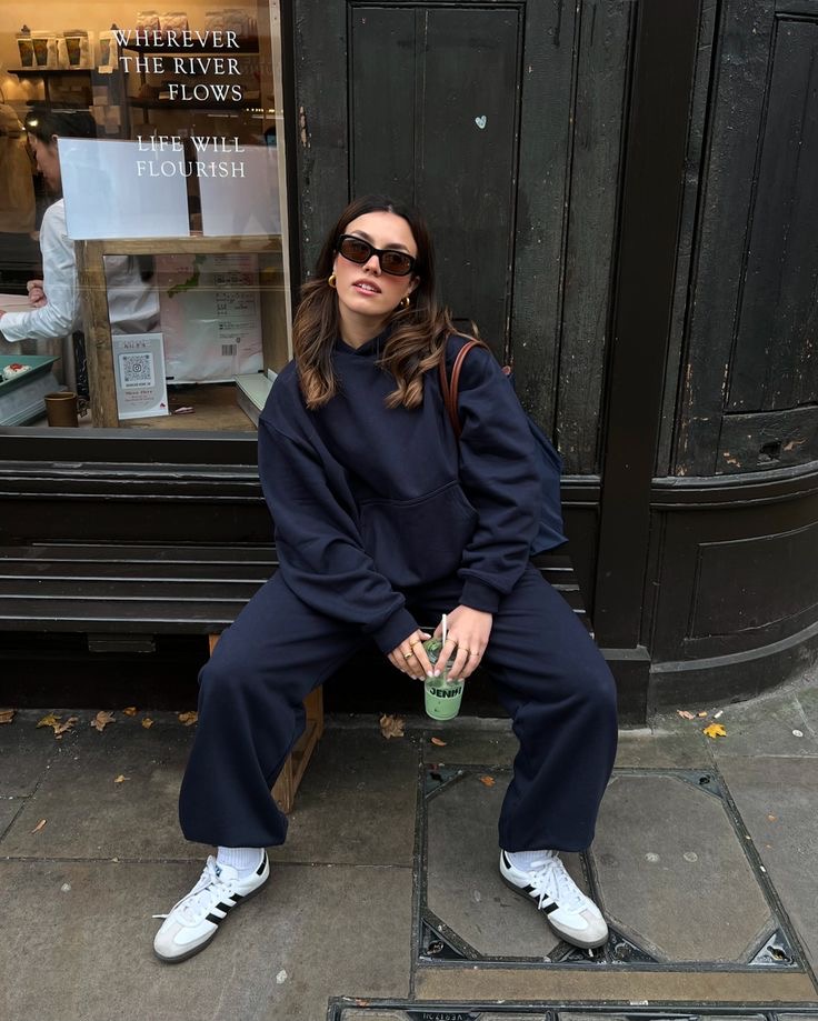 Ensmble hoodie + baggy